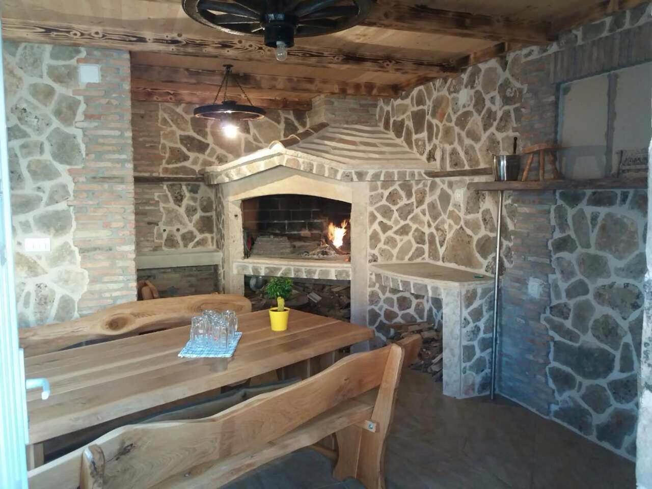 Apartment Dalmatian Modern With Tavern Zadar