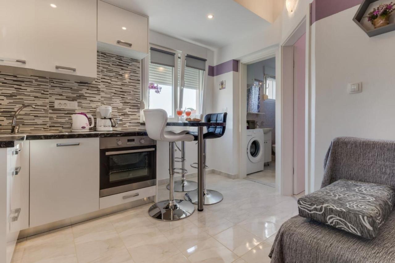 Apartment Dalmatian Modern With Tavern Zadar